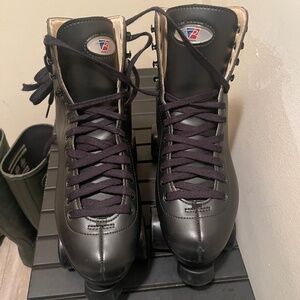 Riedell Skates - 111